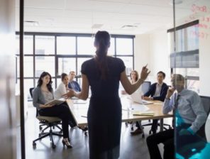 بين التحديات والفرص.. ما وضع رائدات الأعمال في الشرق الأوسط؟
