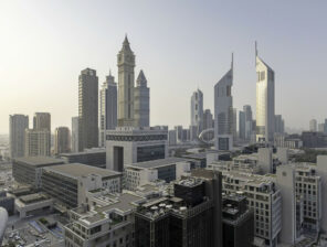 دبي تواجه الجرائم المالية بمحكمة متخصصة في قضايا “غسل الأموال”