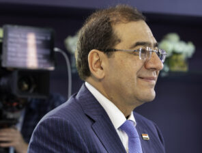 مصر تنشئ مجمع لإنتاج البنزين باستثمارات تزيد عن ٧ مليار جنيه