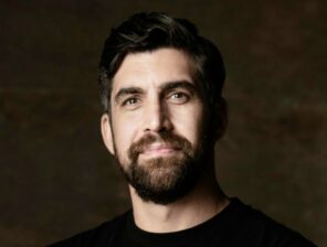 أنغامي وسوني تؤسسان شركة لدعم مجتمع الفنانين المستقلين في المنطقة