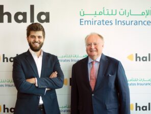 الإمارات للتأمين تعقد شراكة مع هلا
