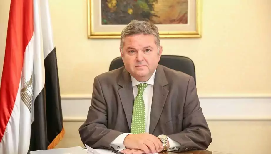 مصر تتابع الاجراءات النهائية لتأسيس شركة مصر لمحطات شحن السيارات الكهربائية برأسمال ١٥٠ مليون جنيه