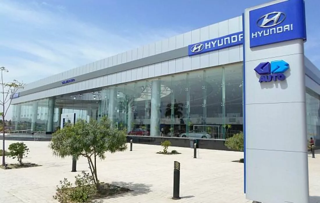 شيميرا الإماراتية توقع اتفاق استحواذ على ٤٥٪ من جي بي للتأجير التمويلي