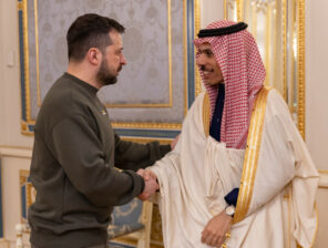 السعودية توقع اتفاقية تعاون مع أوكرانيا بقيمة ٤٠٠ مليون دولار