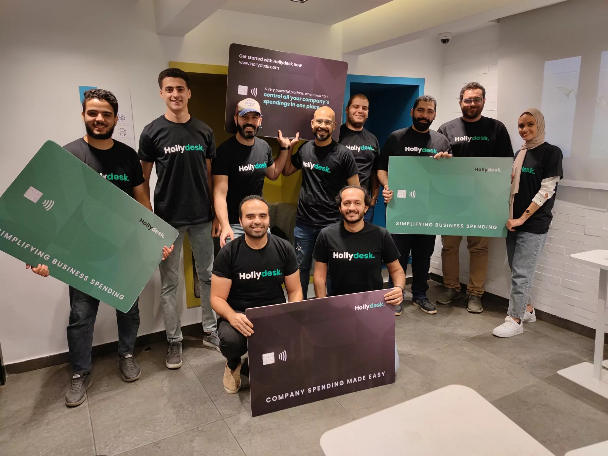 منصة هولي ديسك المصرية لإدارة النفقات تحصد تمويلًا بالدين بقيمة مليون دولار