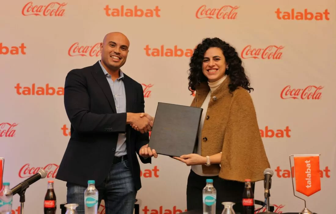 طلبات وكوكاكولا يوقعان اتفاقية تعاون لدعم المطاعم المحلية