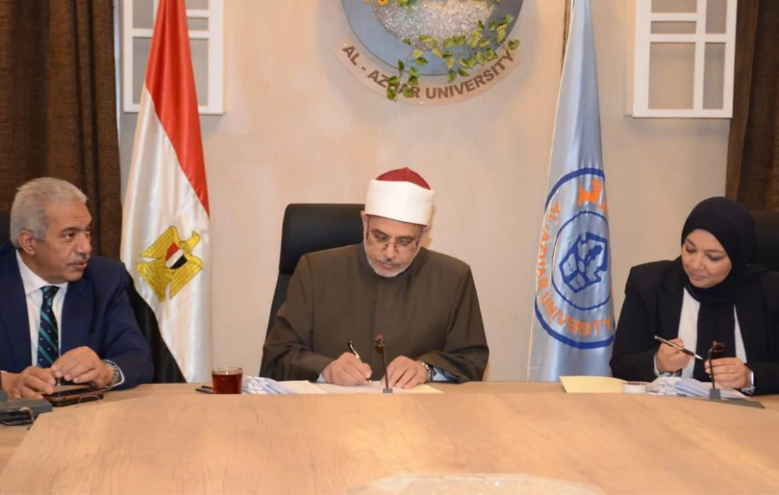 أكاديمية البحث العلمي وجامعة الأزهر توقعان عقود احتضان ٦ شركات تكنولوجية ناشئة في حاضنة “رواق”