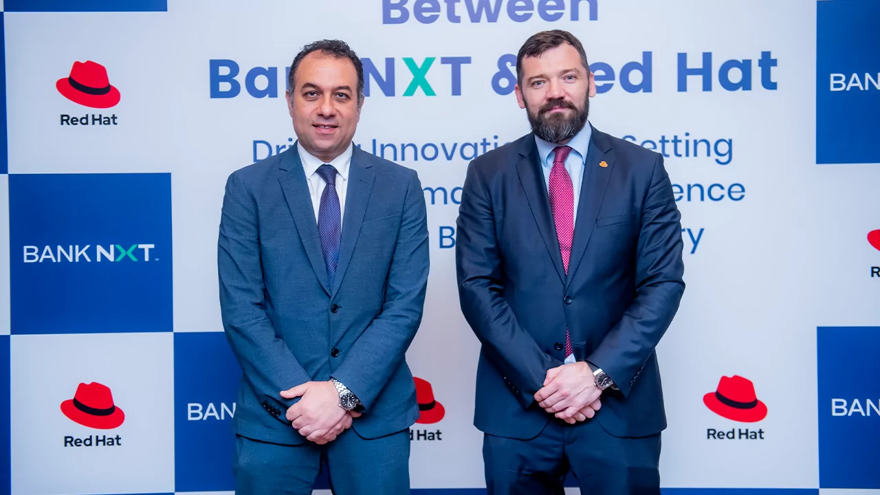 بنك “نكست” يُعلن عن توقيع اتفاقية تعاون مع “ريد هات” لتعزيز الكفاءة التشغيلية لعملياته