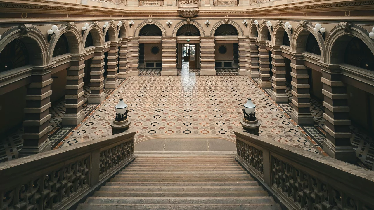 منصة “محامي” السعودية تُغلق جولة تمويلية بقيمة 266 ألف دولار 