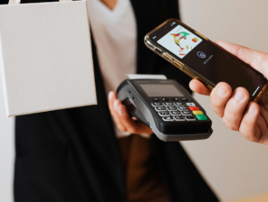 من الورق إلى الرقمنة: كيف تفتح المدفوعات الرقمية آفاقاً جديدة للشركات الصغيرة في مصر؟