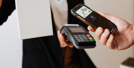 من الورق إلى الرقمنة: كيف تفتح المدفوعات الرقمية آفاقاً جديدة للشركات الصغيرة في مصر؟