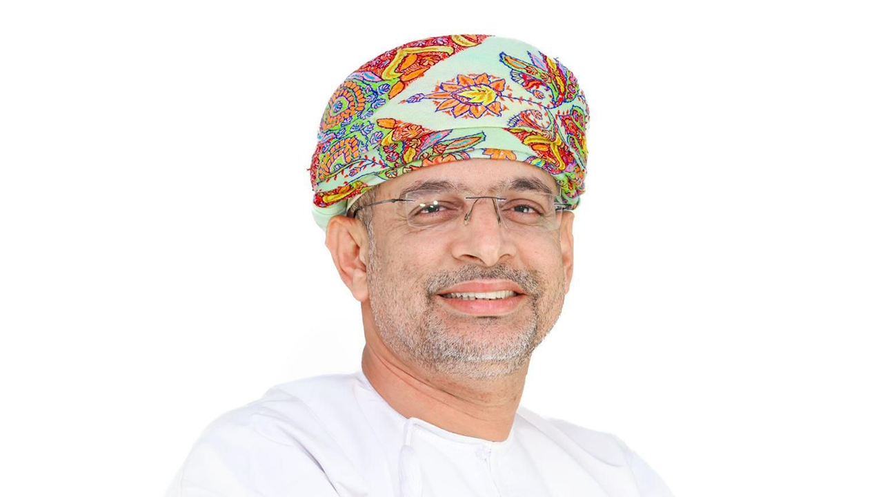 عُمان تطلق “الإقامة الذهبية”.. وتدشن مبادرات جديدة لتعزيز بيئة الأعمال