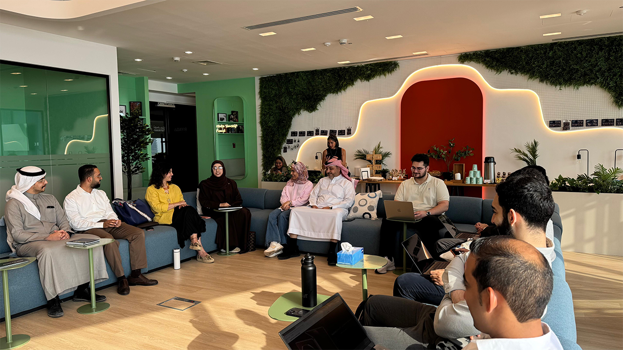 إطلاق الدفعة التاسعة من برنامج “رايز” بدعم من “تمكين” بمشاركة 10 شركات ناشئة بحرينية