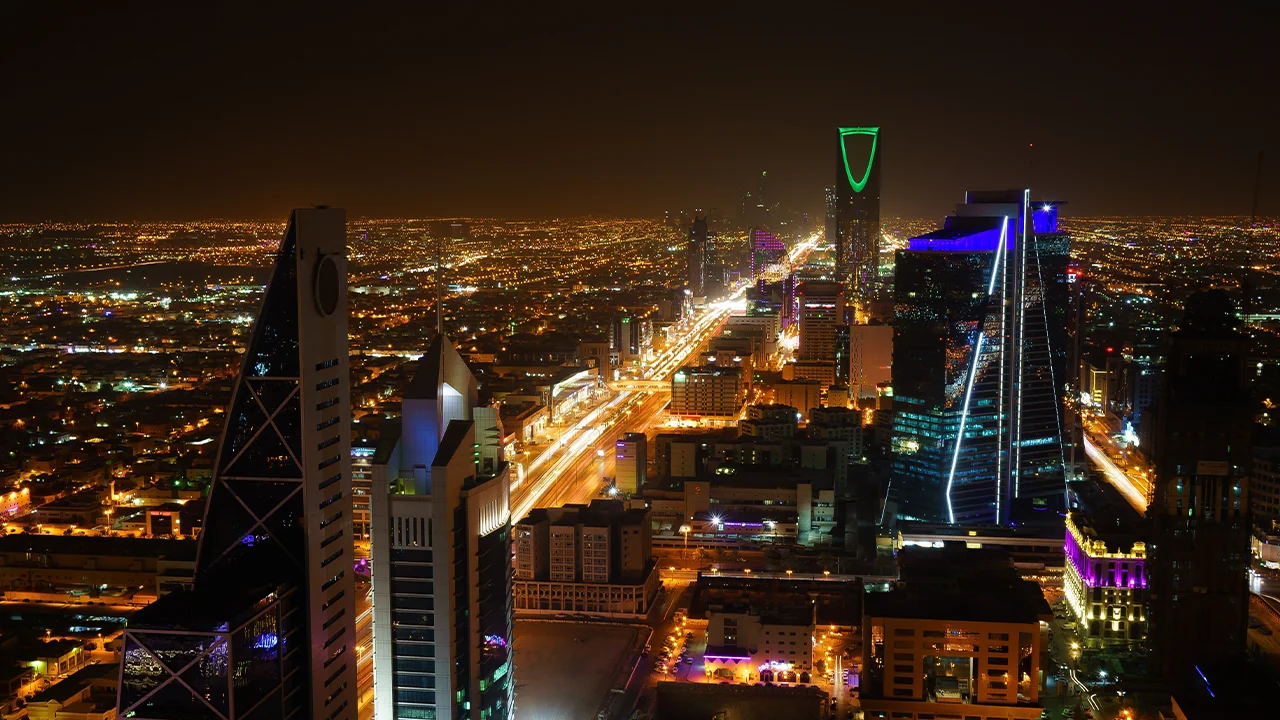 استثمار سعودي بـ700 مليون دولار في إفريقيا: “فيجن إنفست” تدخل قارة الفرص عبر ARISE IIP