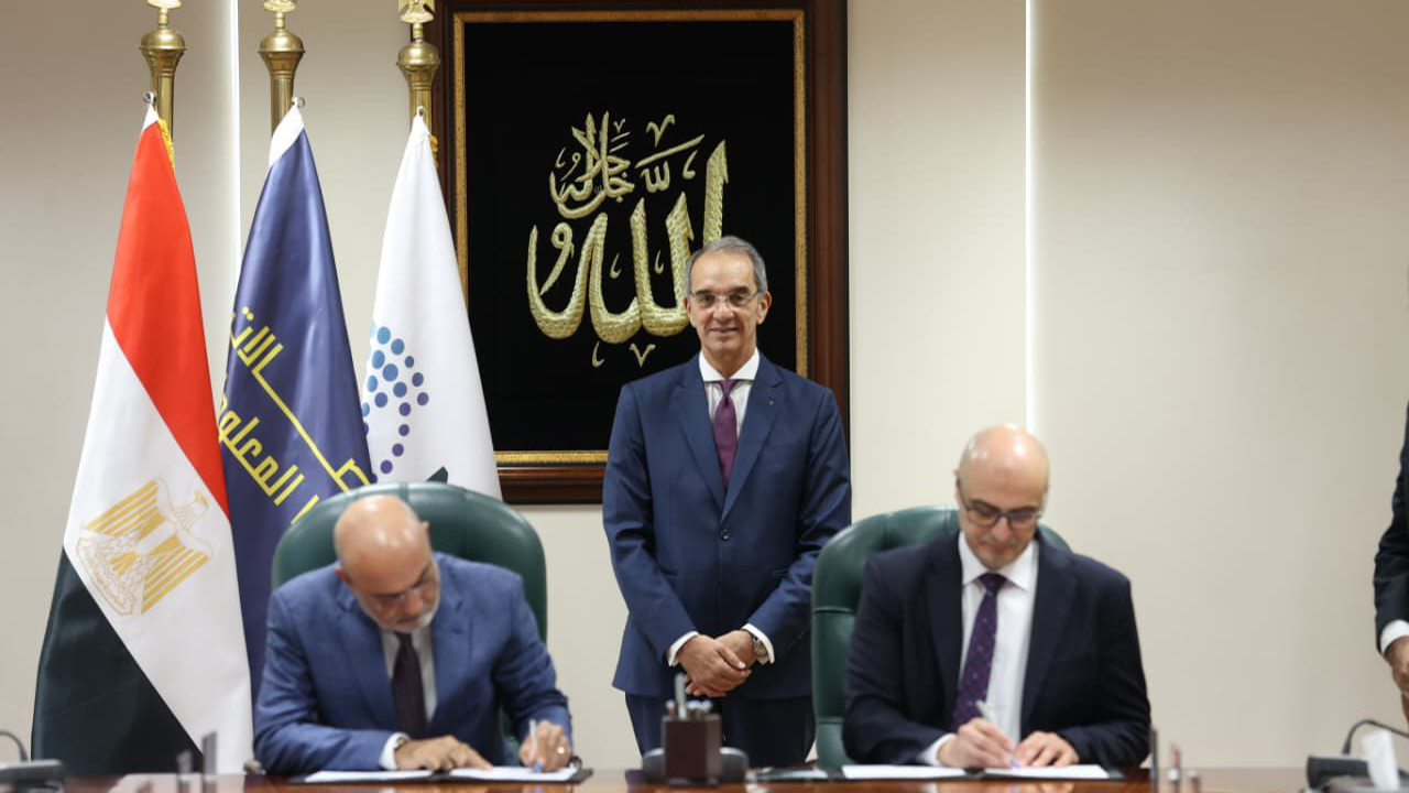 مصر تتوسع في خدمات المركبات الذكية عبر اتفاقيات ترخيص جديدة لإنترنت الأشياء