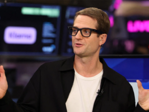 Klarna تكشف الحقيقة: البشر ما زالوا يتفوقون على الذكاء الاصطناعي