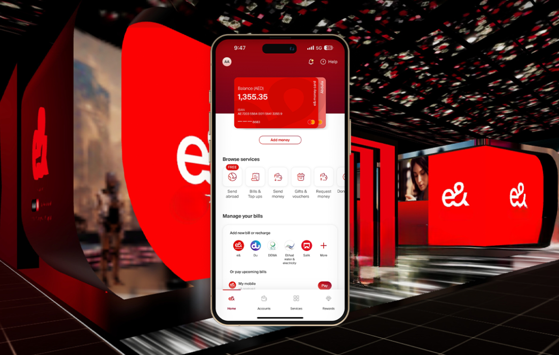شراكة بين”e& money” و”PayPal” لربط المحافظ الرقمية وإتاحة السحب الفوري في الإمارات