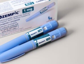 طفرة أدوية خسارة الوزن: كيف تقود Ozempic وMounjaro أرباح شركات الأدوية؟