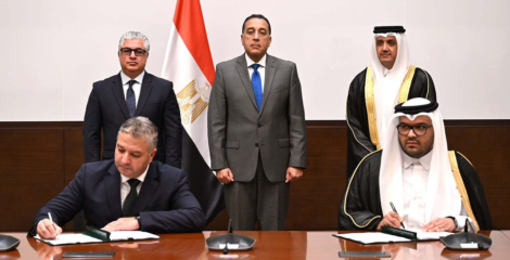 مصر توقع صفقة بـ200 مليون دولار مع المانع القطرية لإنشاء مصنع وقود طيران مستدام