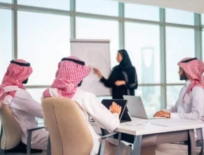 وصلت إلى 60٪.. السعودية ترفع نسب التوطين في مهن التسويق والمبيعات