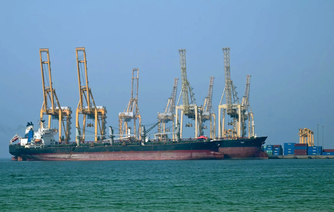 هل يمكن أن تتسبب صراعات الشرق الأوسط في وصول سعر برميل النفط إلى 108 دولارًا؟