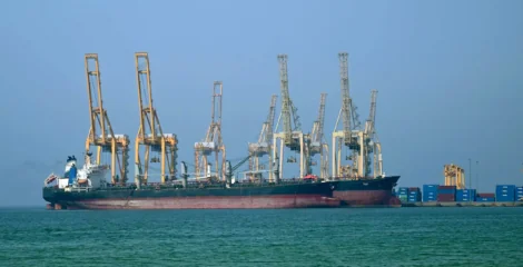 هل يمكن أن تتسبب صراعات الشرق الأوسط في وصول سعر برميل النفط إلى 108 دولارًا؟