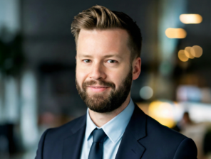 Ayar Labs تحصد 500 مليون دولار بمشاركة جهاز قطر للاستثمار