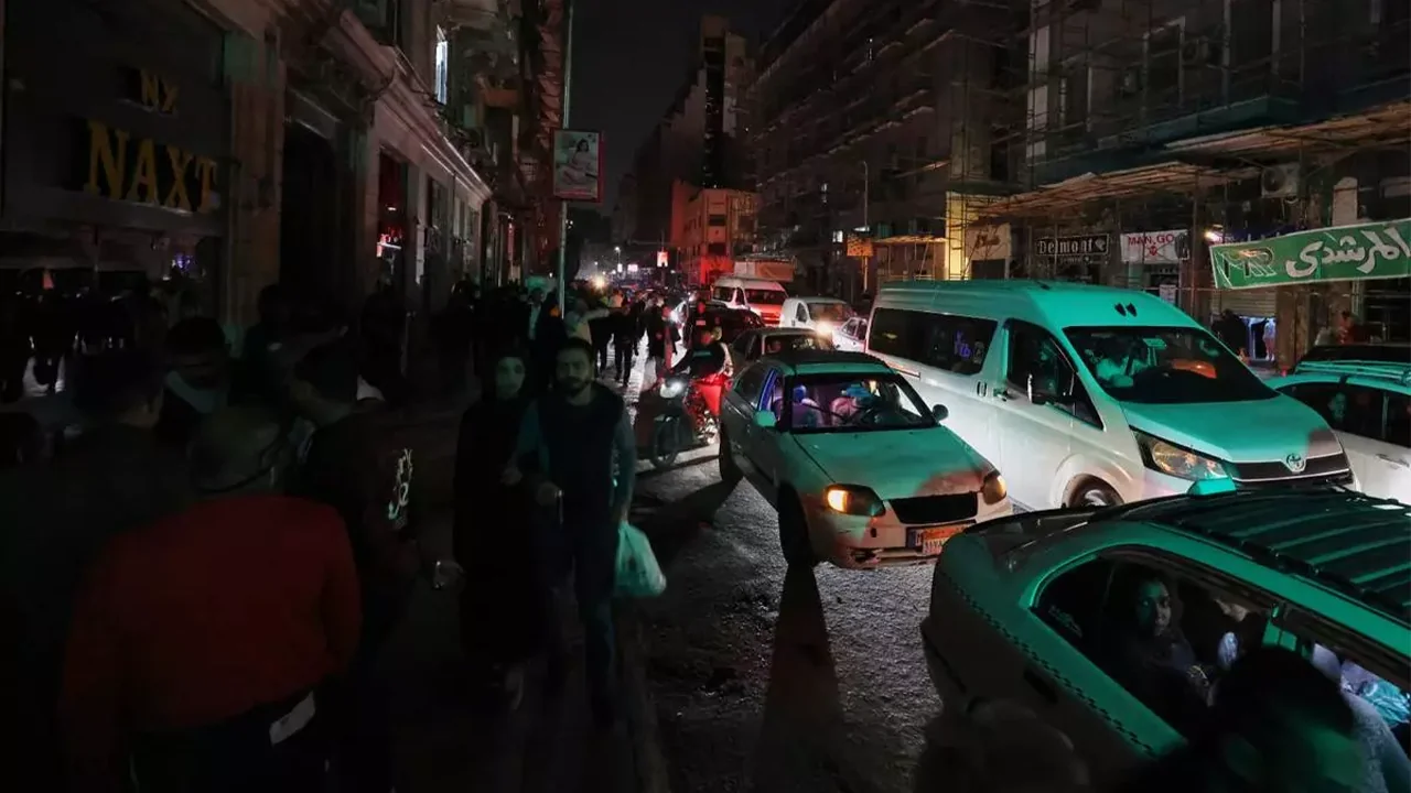 بصورة مؤقتة.. الحكومة تدرس تخفيف إغلاق المحال خلال أسبوع الأعياد