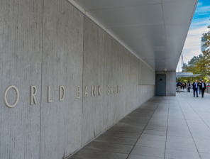 البنك الدولي: مصر تواجه التزامات خارجية بـ38.6 مليار دولار حتى نهاية 2026