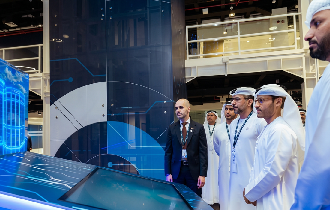 موانئ أبوظبي تطلق منصة ذكاء اصطناعي لتشغيل 20 مساراً رئيسياً عبر آلاف الوكلاء الرقميين