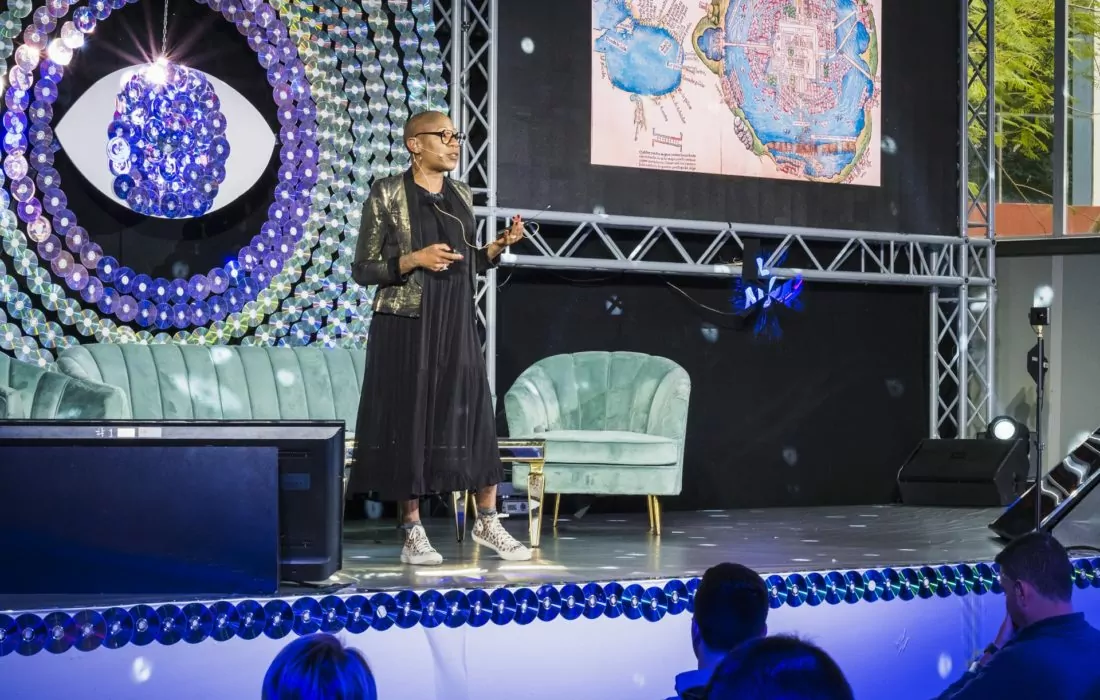 Cyborg Shamanism, Ancient Wisdom and New Thinking