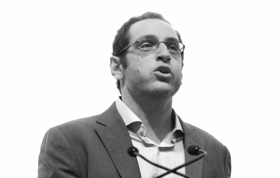 Omar Christidis: Reinventing to Survive