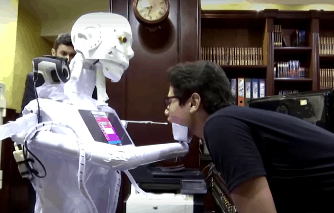 Egyptian Trials Robot That Can Test For COVID-19
