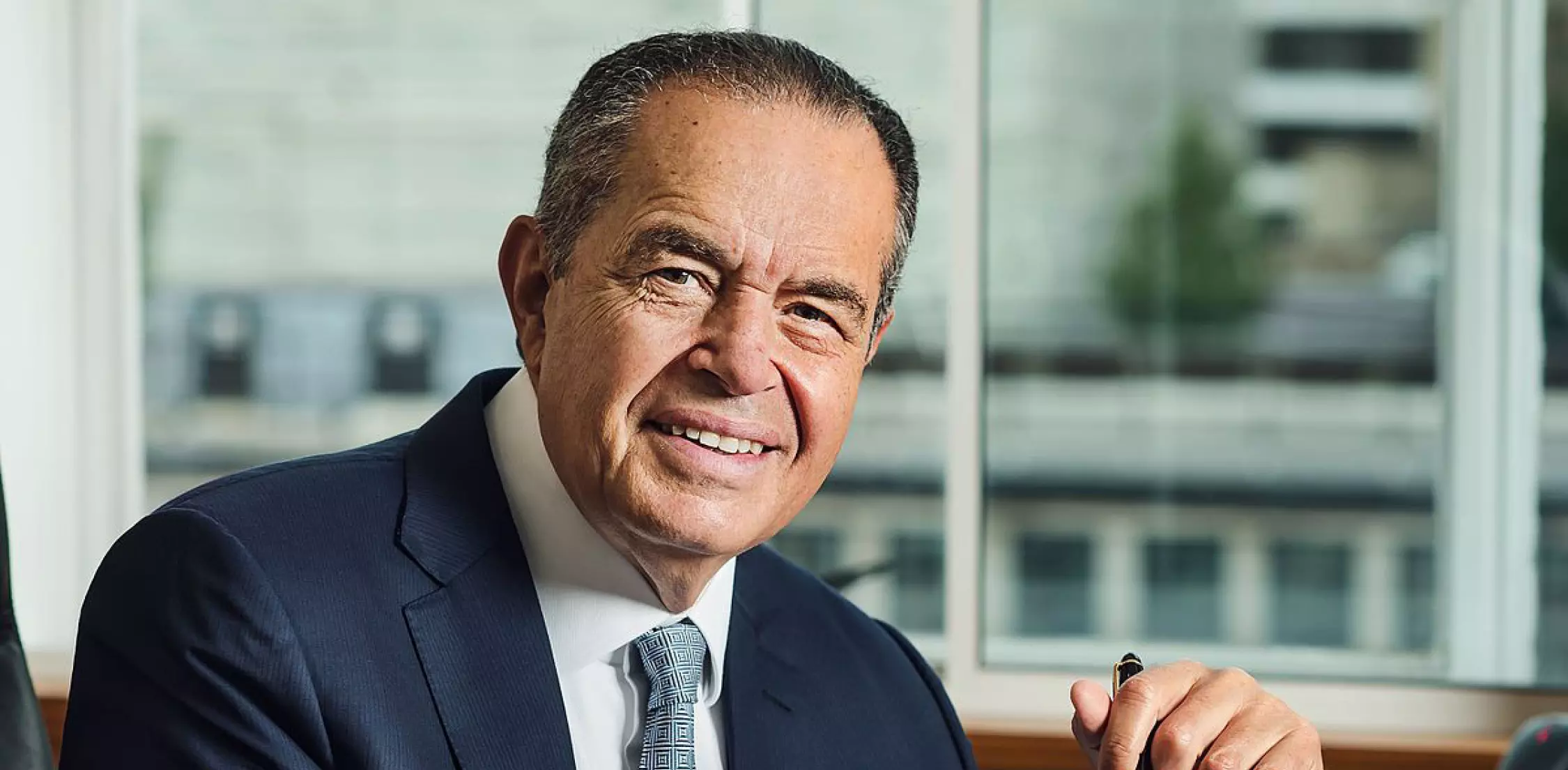 Egyptian Billionaire Mohamed Mansour gives his two cents on investment to Bloomberg