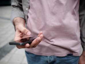 Hala Yalla Launches Agool, the First Saudi Messaging App