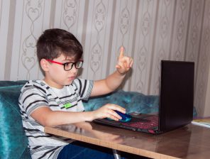 Google to train 26,000 children to stay safe online