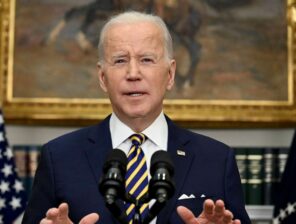 US and UK impose a ban on Russian oil import