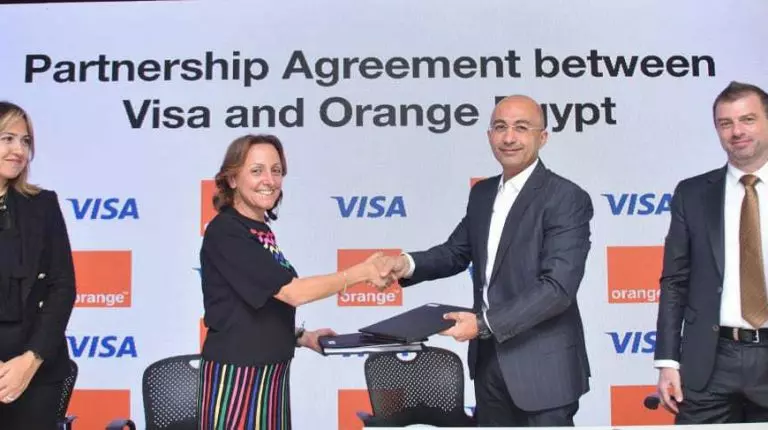 Orange Egypt signs an exclusive agreement with Visa for orange cash customers
