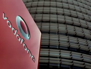UAE’s e& buys 9.8% stake in Vodafone for $4.4bln