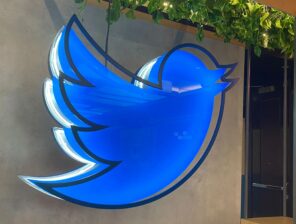 Twitter ups fight against misinformation amid the Ukraine crisis