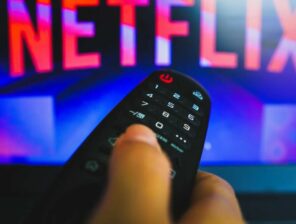 Netflix is reportedly looking into livestreaming