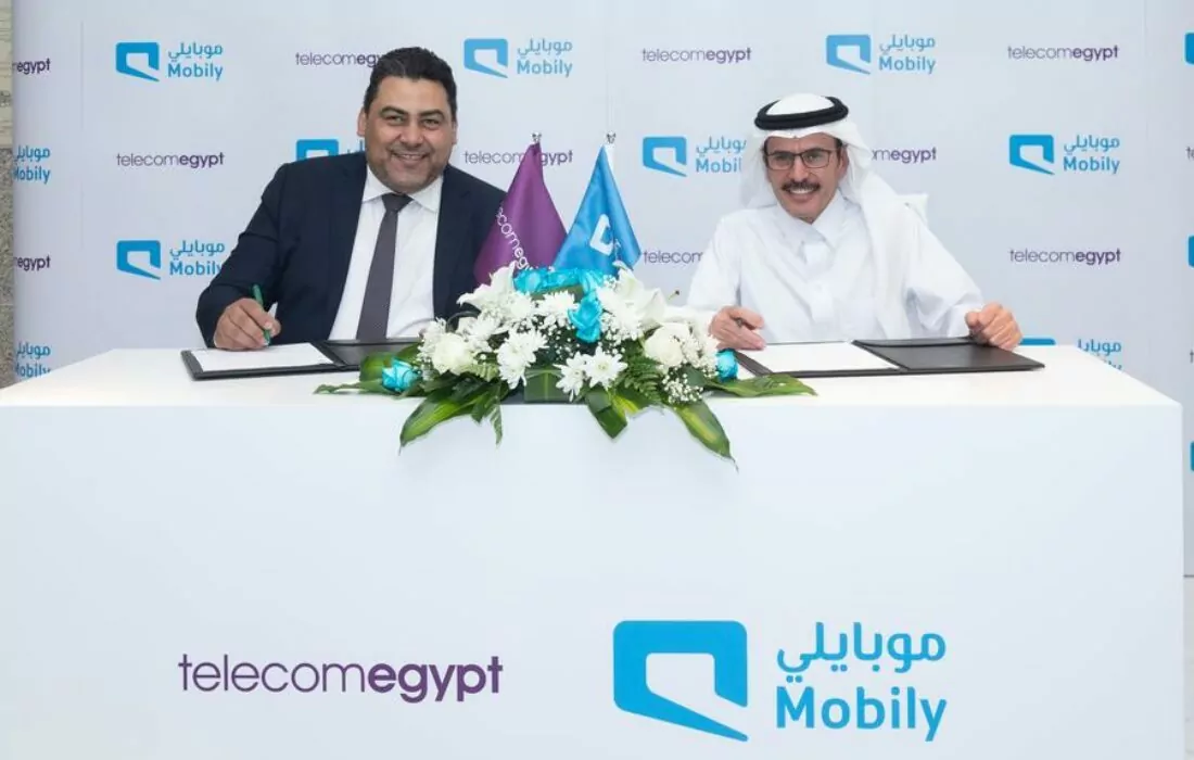 Mobily and Telecom Egypt sign MoU to co-build a submarine cable system
