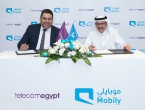 Mobily and Telecom Egypt sign MoU to co-build a submarine cable system