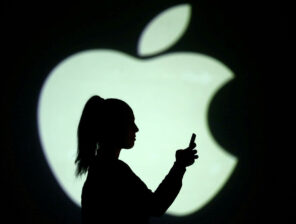 Apple’s RealityOS for rumored headset appears in trademark application