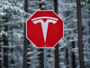 Tesla Sued by Former Employees Over Unethical Mass Layoffs
