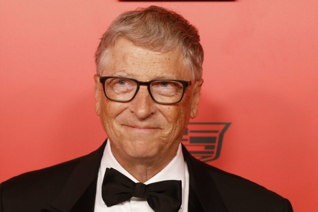 Bill Gates gives away $6 billion worth of shares to charity - WAYA