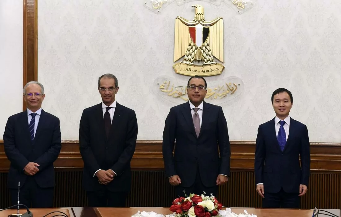 Oppo to set up a $20m mobile phone plant in Egypt 