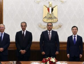 Oppo to set up a $20m mobile phone plant in Egypt 