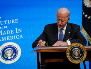 President Biden signs an executive order restarting EU-US data flows