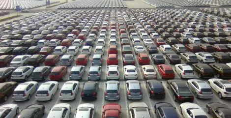 The Egyptian Cabinet releases the regulations for the tax-free Egyptian expats car import law